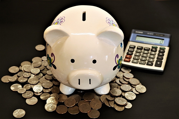 Picture of a piggy bank and coins
